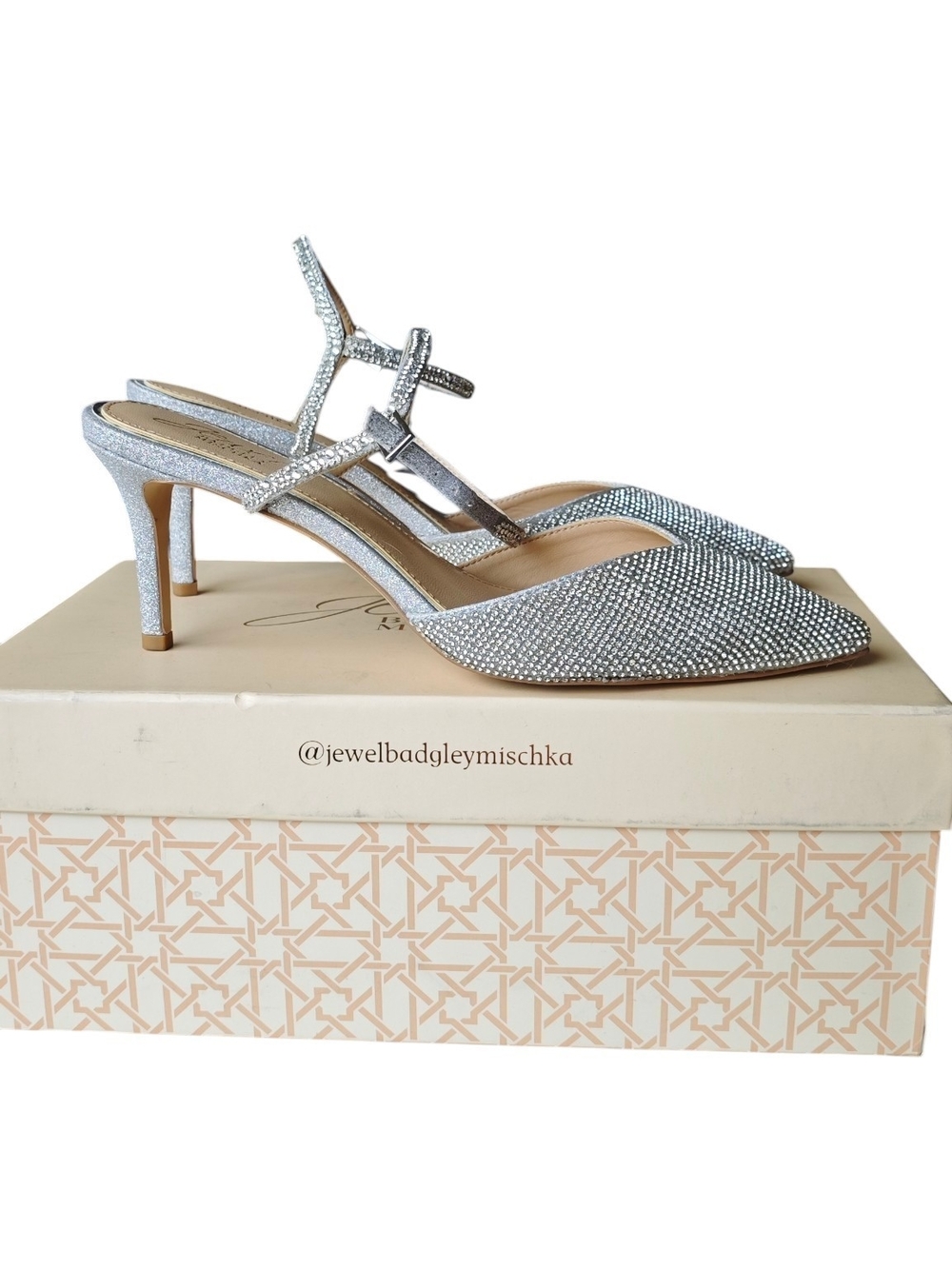Jewel Badgley Mischka Georgina Silver Glitter Heels 6 NIB Defects
